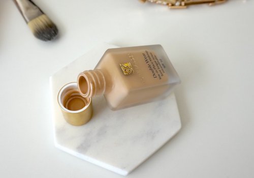 Pide gratis una muestra Double Wear de Estée Lauder